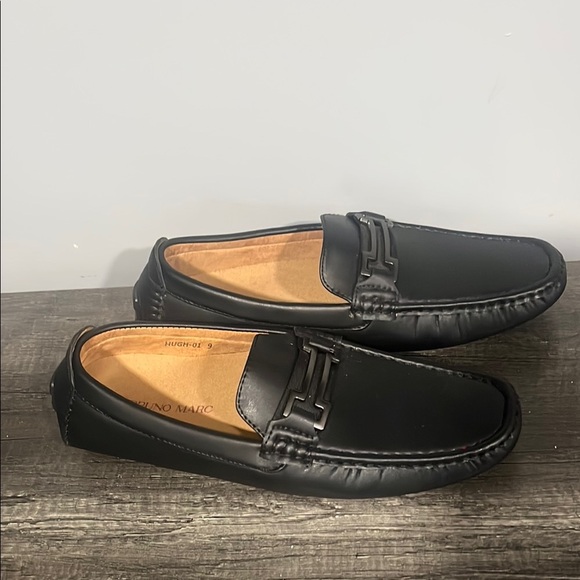 Bruno Marc Black Leather Loafers - Picture 2 of 8